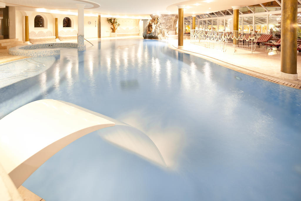 Hotel Schneeberg Family Spa Resort Ridanna Eksteriør bilde